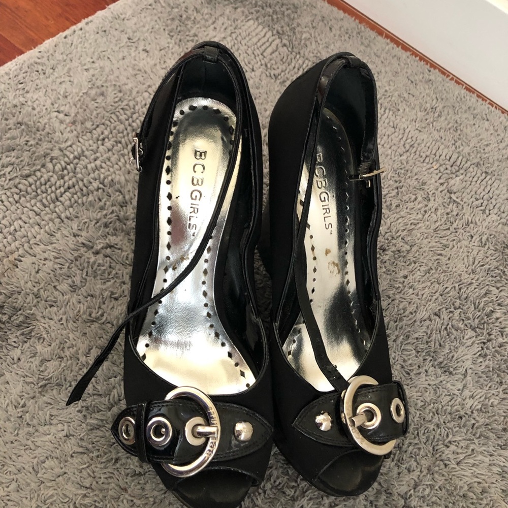 Bcbg wedge heels